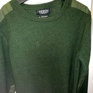 Yeezy season 1 undestroyed forest green L sweater